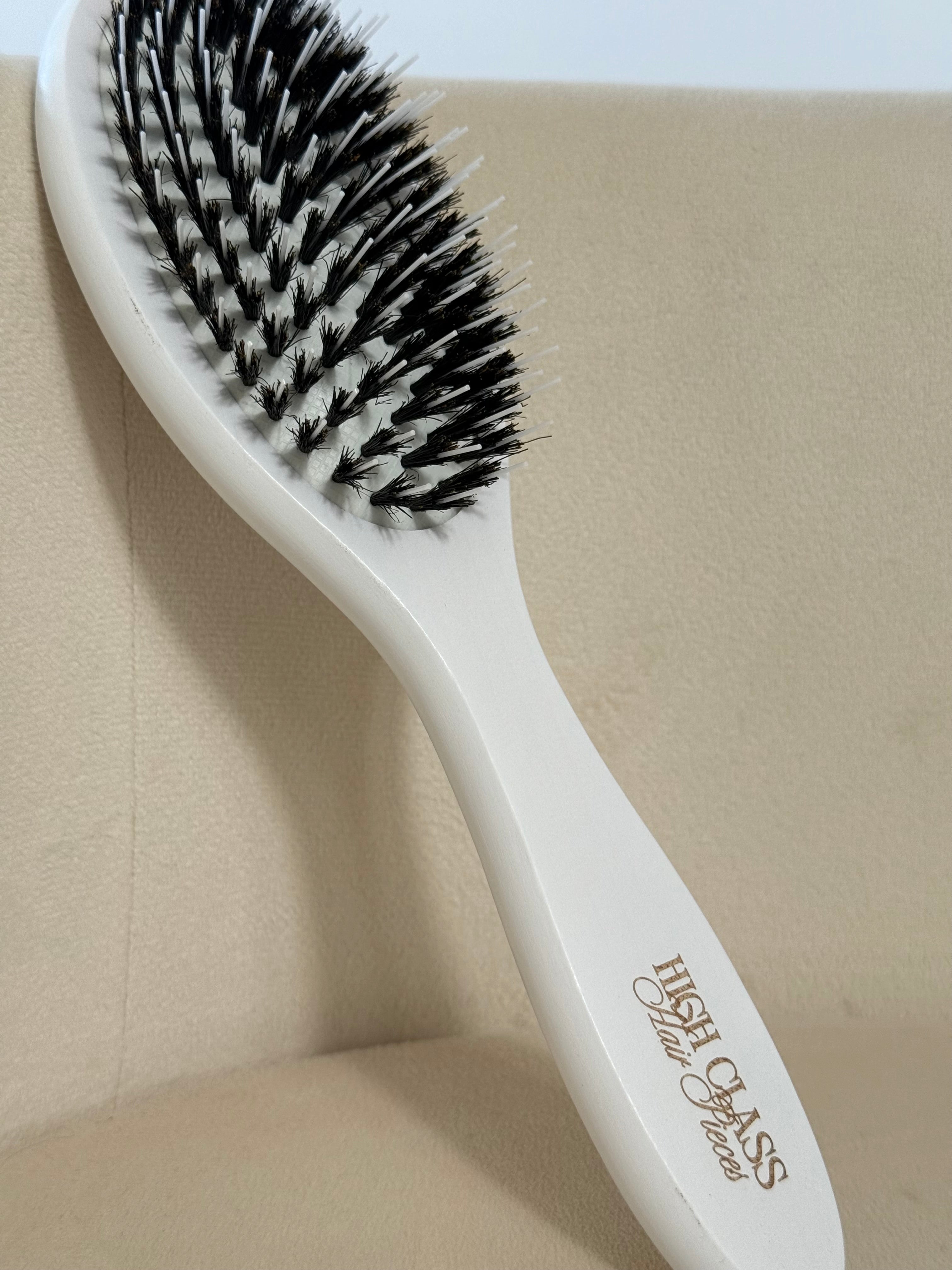 HCHP Hair extension brush