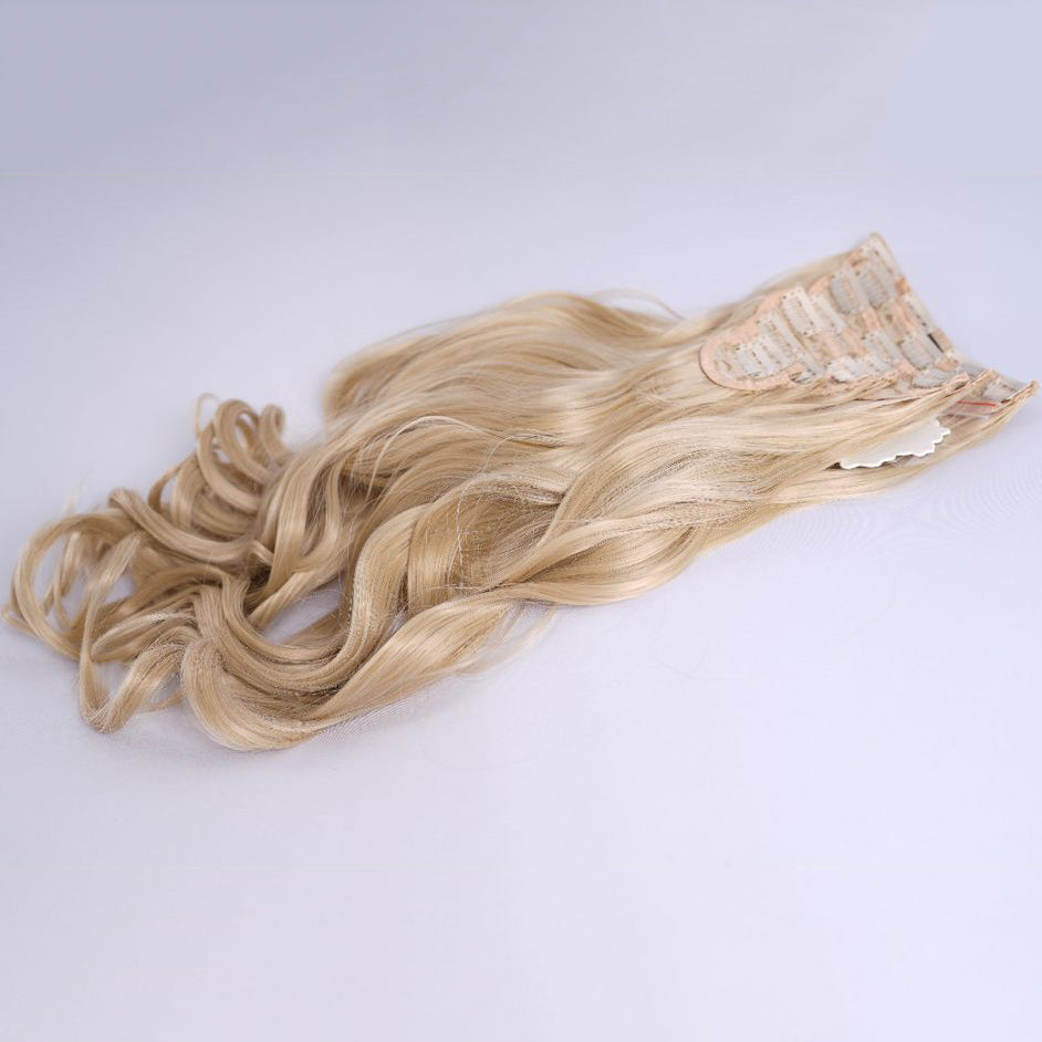 Eight Piece Curly 18"